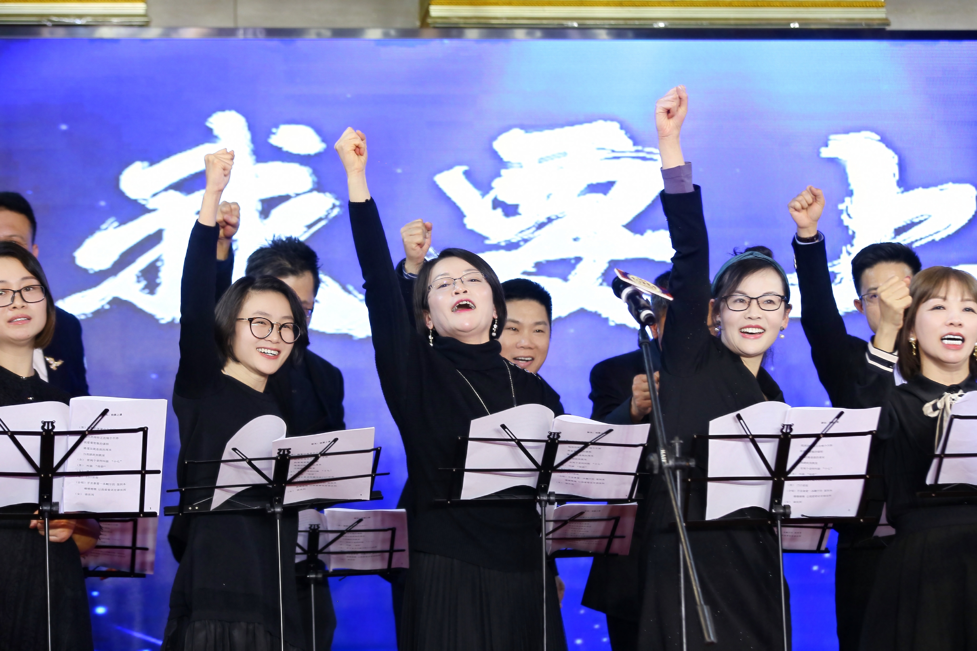 “”