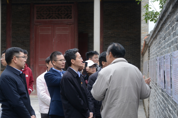 公司党委组织师生赴韶关yl9193永利集团、原岭南大学抗战办学旧址开展主题教育学习活动