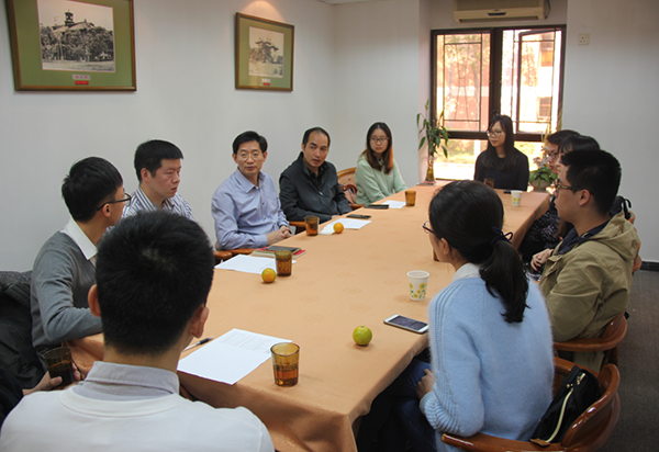 公司第44次经理书记与员工午餐见面会举行